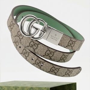 Reversible Gucci Silver Buckle and Green Leather Women Belt